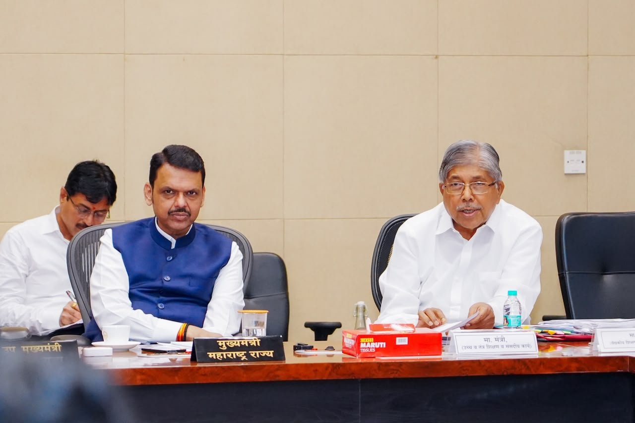 नवीन महाविद्यालय सुरू करण्यासाठी आराखड्याबाहेरील स्थळबिंदूंच्या समावेशाबाबत उपसमिती गठीत करावी – मुख्यमंत्री देवेंद्र फडणवीस