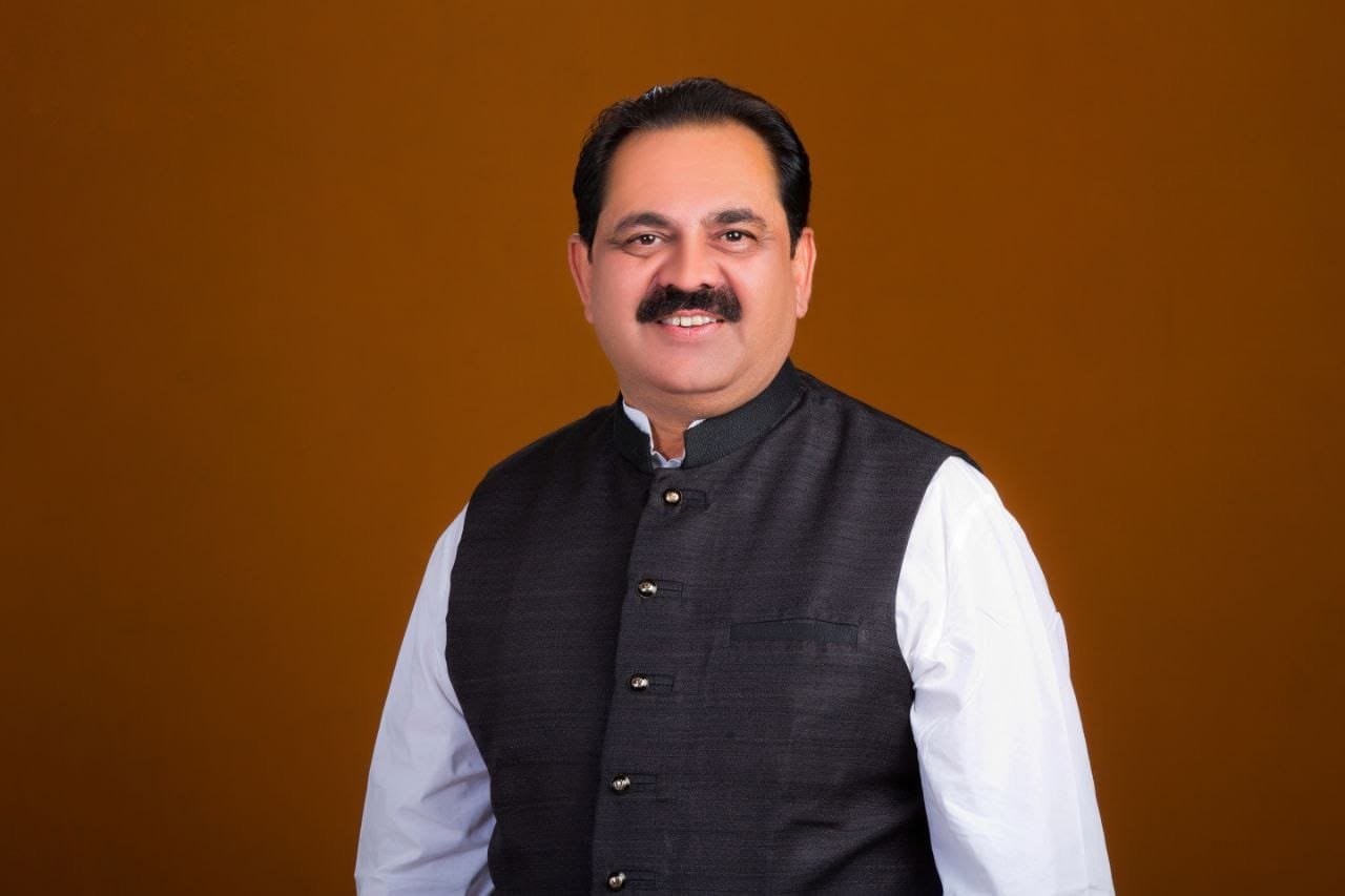 मुख्यमंत्री सडक योजनेंतर्गत अमळनेर मतदारसंघात 61 कोटींच्या रस्त्यांना मंजुरी-मंत्री अनिल पाटील