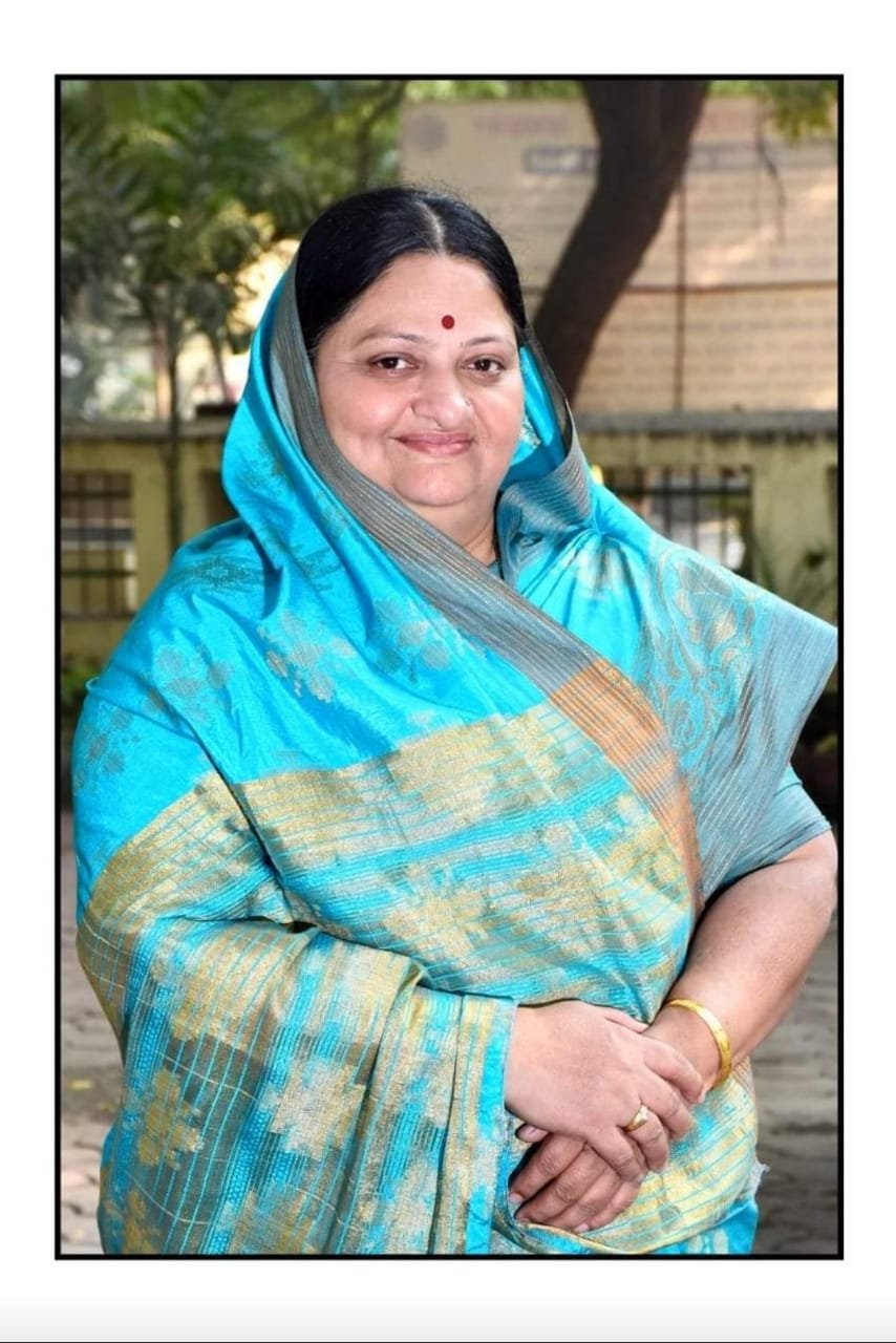 तिलोत्तमा पाटलांना मिळणार निष्ठेचे फळ?`  मा.शरद पवारसाहेब स्विकारणार जबाबदारी?`  महिलेला मिळू शकते अधिक पसंती!