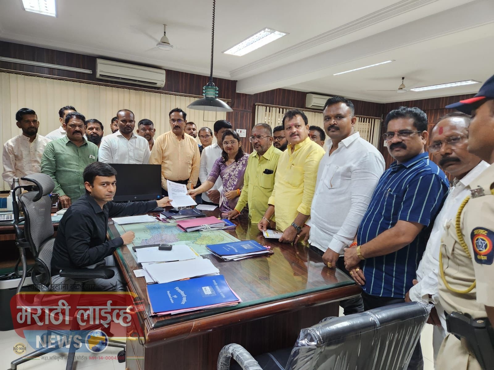 नकाणे व हरण्यामाळ अक्कलपाडा मध्यम प्रकल्पातून तातडीने भरावेत  अक्कलपाडा मध्यम प्रकल्पाचा पाणीसाठा किमान एक मीटरने यंदा वाढविण्यात यावा – शिवसेना