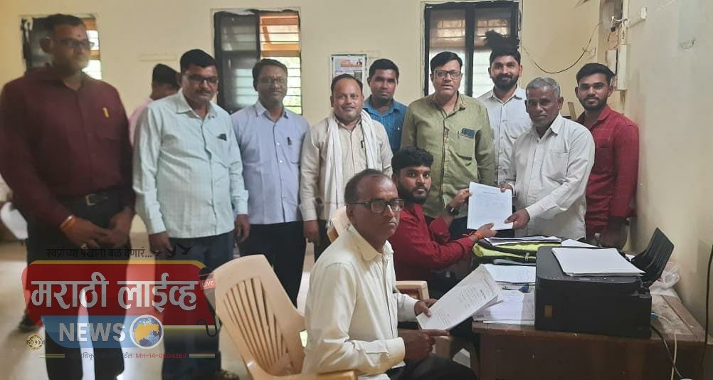 कृषि पिक विमा काढण्यासाठी शेतकऱ्यांनी  मोफत सुविधा केंद्राचा लाभ घ्यावा -सभापती अशोक पाटील यांचे शेतकऱ्यांना आवाहन