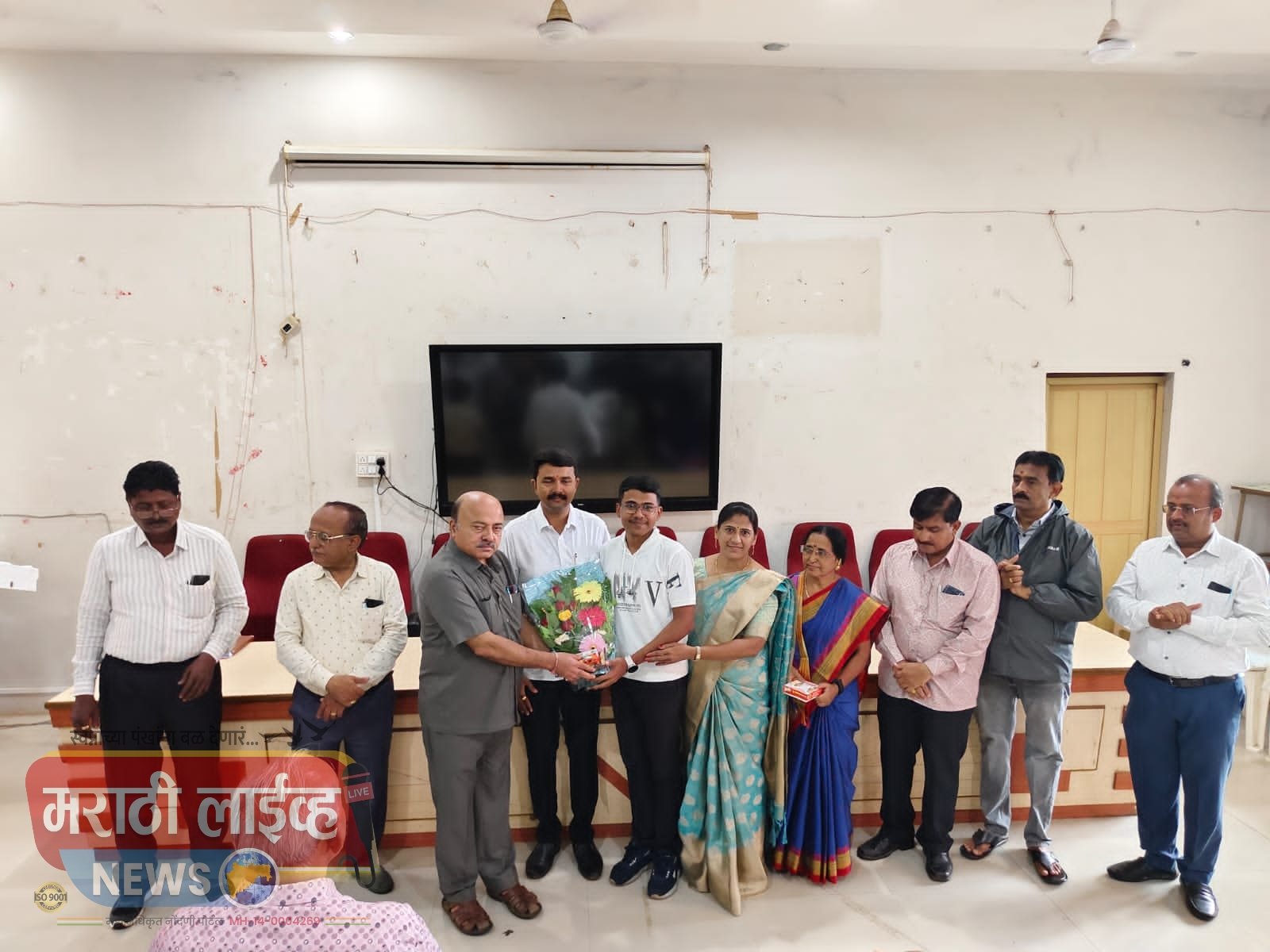 अमळनेर येथील खान्देश शिक्षण मंडळ संचलित प्रताप महाविद्यालयात मार्च 24 मध्ये झालेल्या इयत्ता बारावीच्या परीक्षेतील गुणांनुक्रमे शाखा निहाय प्रथम पाच विद्यार्थ्यांचा सत्कार सोहळा