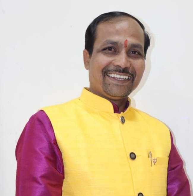 मुरलीधर बेडगे स्वराज्य देशा संस्थापक अध्यक्ष यांना भारतीय समाज रत्न पुरस्कार २०२४ जाहीर