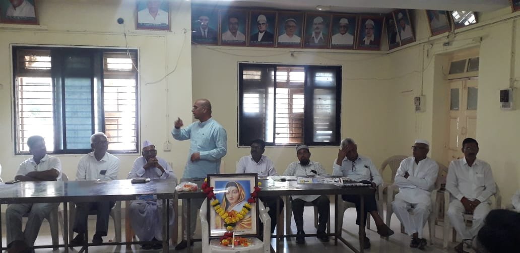 सकल धनगर समाज व मौर्य क्रांती संघाच्या वतीने पुण्यश्लोक अहिल्यादेवी होळकर पुण्यतिथी निमित्ताने अभिवादन