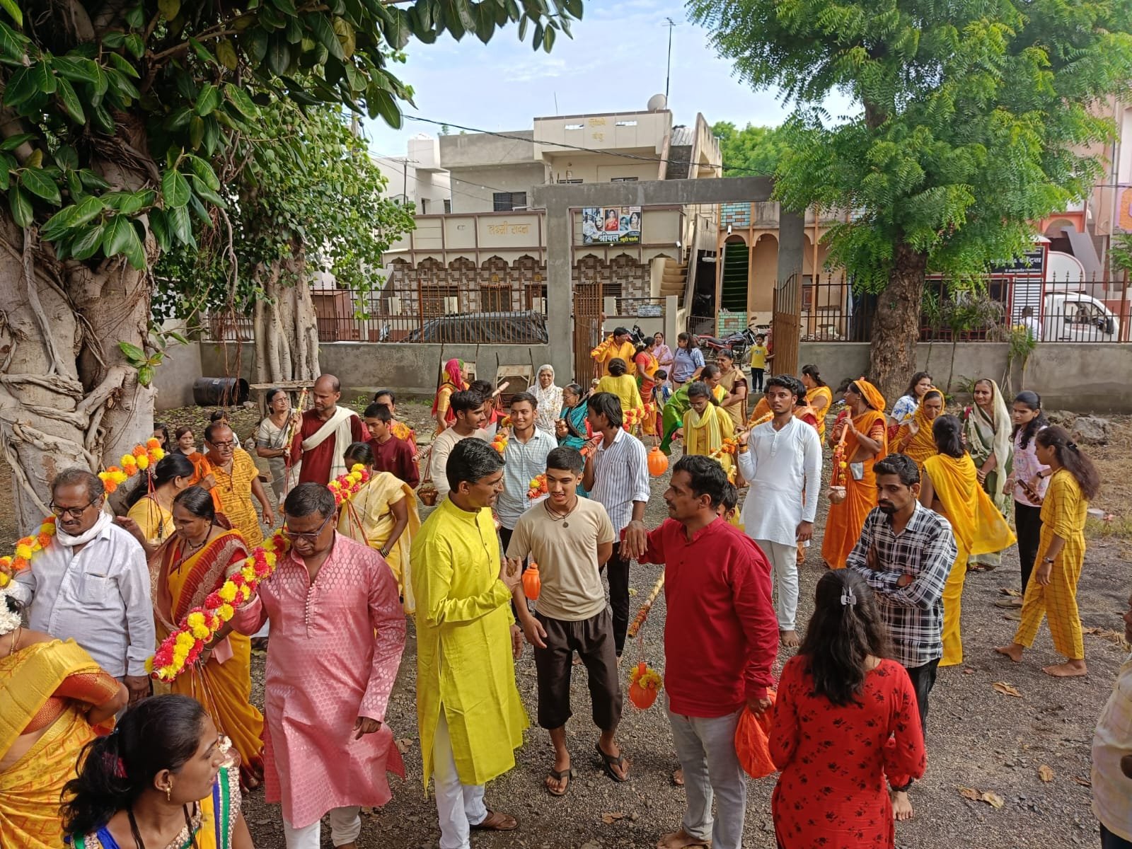 विद्येश्वर महादेव मंदिराची कावळ यात्रा उत्साहात संपन्न