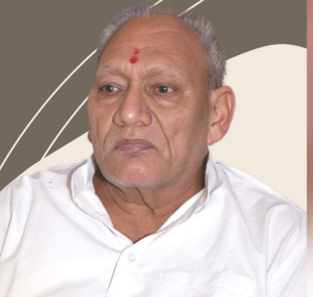 खानदेशी मुलुख मैदान तोफ मा.आ.गुलाबराव पाटील यांच्या प्रथम स्मृतीस अभिवादन.