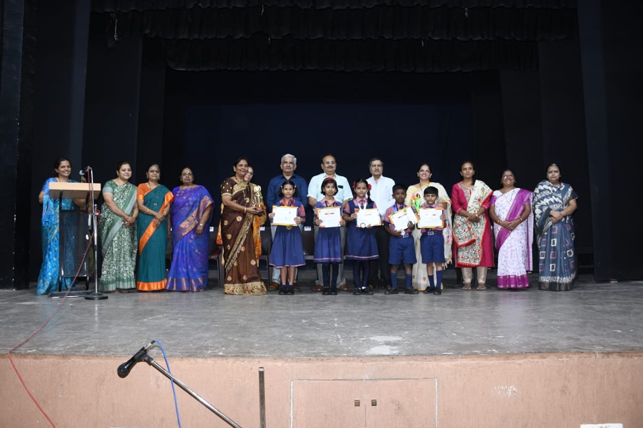 शिक्षण प्रसारक मंडळाच्या प्राथमिक शाळेत वकृत्व स्पर्धा संपन्न.