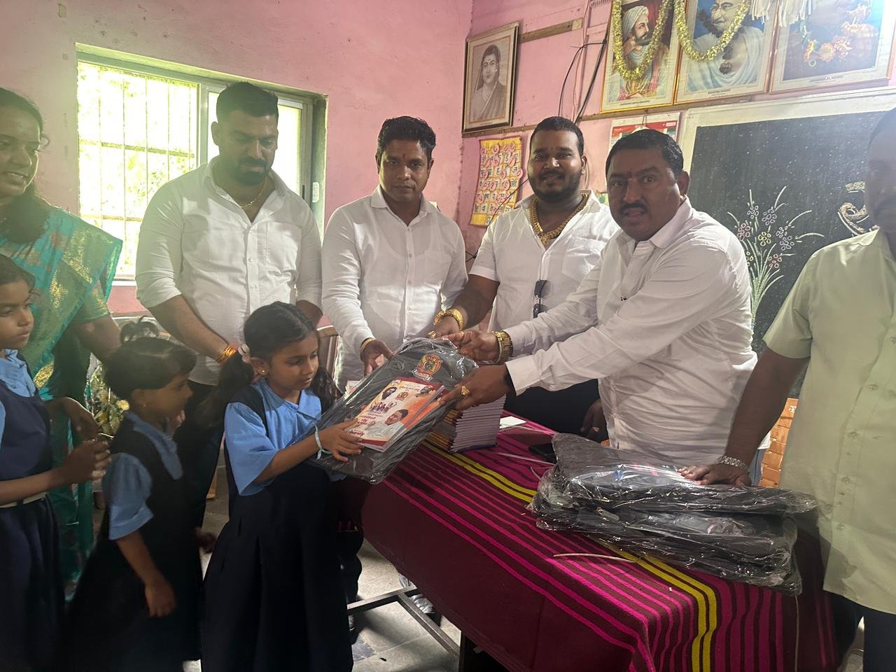 समाज कल्याणन्यासचे कार्य हे मानव सेवा हीच ईश्वरसेवा या संकल्पनेतून सेवा सुरू- डॉ. सोन्याभाऊ पाटील