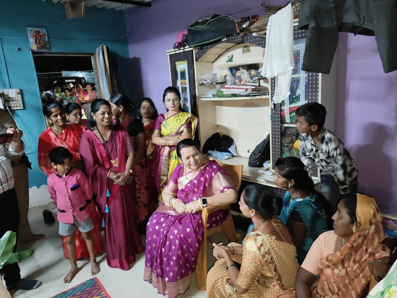 लाडकी बहीण योजनेमुळे बहिणींना आर्थिक स्थैर्य मिळाले! लाभार्थ्यां बहिणींची उत्स्फूर्त प्रतिक्रिया