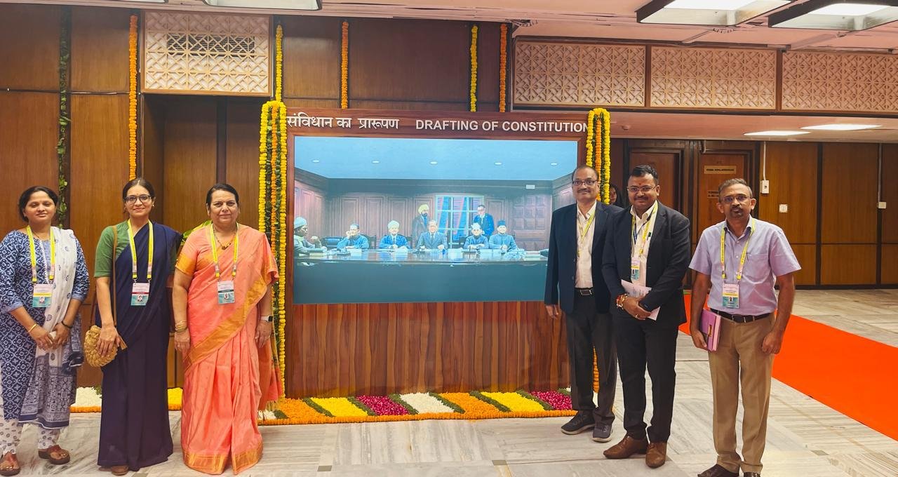 शाश्वत विकास उद्दिष्टांबाबत (SDG) आढावा घेणाऱ्या प्रस्तावावर प्रत्येक वर्षी संसद आणि राज्य विधानमंडळांच्या अधिवेशनात चर्चा व्हावी., महिला सबलीकरण आणि शाश्वत विकास उद्दिष्ट्ये हा महत्वाचा विषय चर्चेच्या केंद्रस्थानी ठेऊन राष्ट्रीय गोलमेज परिषदेचे आयोजन करण्यात यावे. – महाराष्ट्र विधानपरिषद उप सभापती डॉ. नीलम गोऱ्हे