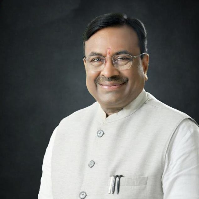 वचननामा अंमलबजावणीसाठी विषयवार समित्या नियुक्त करणार : सुधीर मुनगंटीवार, भाजपा वचननामा अमलात आणणारा पक्ष तर कॉन्ग्रेस मतदारांची फसवणुक करणारा पक्ष, भाजपा महायुतीच्या सरकारच्या काळात दरडोई उत्पन्नात घसघशीत वाढ, गुजरातपेक्षा जास्त दरडोई उत्पन्न.