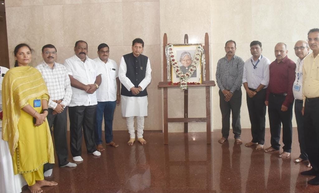 डॉ.ए.पी.जे.अब्दुल कलाम यांच्या प्रेरणेने मुलांनी सक्षम वैज्ञानिक बनावे  शालेय शिक्षणमंत्री दीपक केसरकर यांचे प्रतिपादन