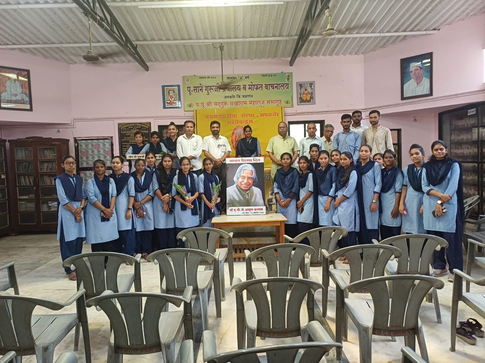 ग्रंथालये केवळ ज्ञानाचे भंडार नाहीत, तर त्या आमच्या सामाजिक आणि सांस्कृतिक वारशाचे महत्वपूर्ण अंग  महाविद्यालयाचे प्राचार्य ए. बी. जैन यांचे प्रतिपादन  प्रताप महाविद्यालयातील इतिहास व संशोधन विभागातील विद्यार्थ्यांनी दिली साने गुरुजी ग्रंथालयाला भेट…