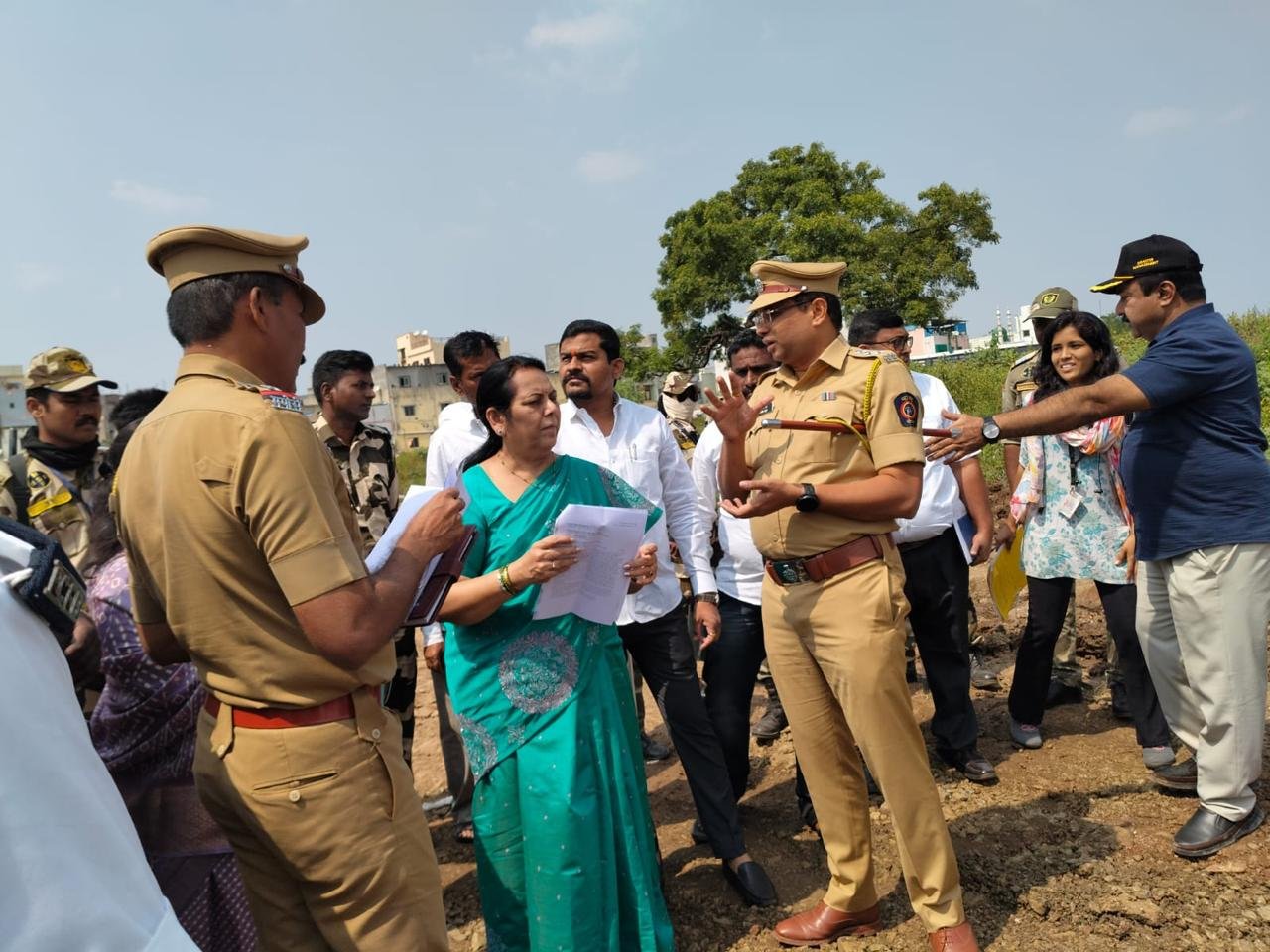 भोसरी येथील बांधकाम कामगारांचा मृत्यू दुर्दैवी;शिवसेना नेत्या तथा उपसभापती डॉ. नीलम गोऱ्हे यांनी दिली घटनास्थळाला भेट, कामगारांची नोंदणी अनिवार्य करण्यासाठी मोहीम सुरू करणे आवश्यक