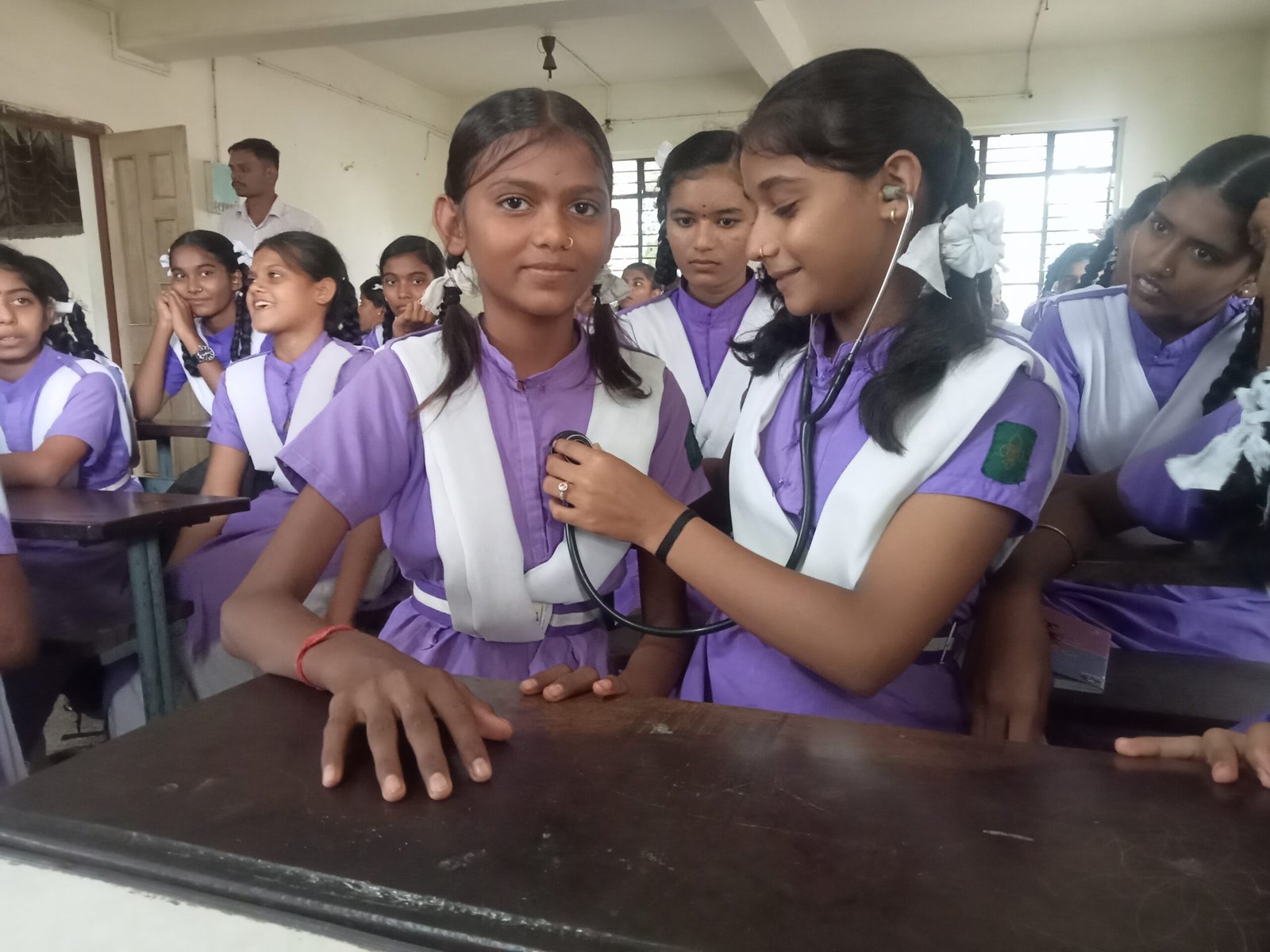 ‘डॉ. कलाम फिरती प्रयोगशाळा’: शिक्षणातील नवकल्पना- आयकर आयुक्त संदीपकुमार साळुंखे