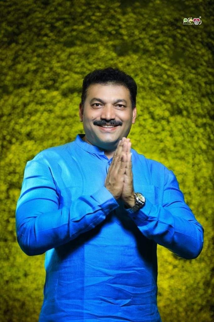 लढलो- लढणार… माय-बाप जनतेच्या सन्मानासाठी, युवकांच्या हितासाठी, अमळनेर शहराच्या सर्वांगीण विकासासाठी, अमळनेर विधानसभा क्षेत्रातील अपक्ष उमेदवार मा. आमदार शिरीषदादा चौधरी यांचे विशेष पत्रकाची मतदारांमध्ये होते आहे चर्चा..