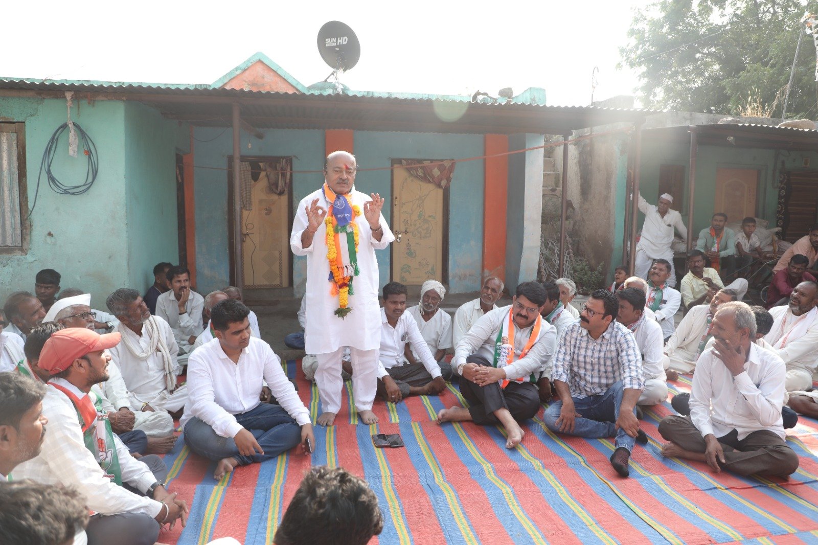 महाविकास आघाडीचे उमेदवार डॉ. अनिल शिंदे यांचा प्रचार दौरा, मतदार बांधवांचा मिळतोय उस्फूर्त प्रतिसाद