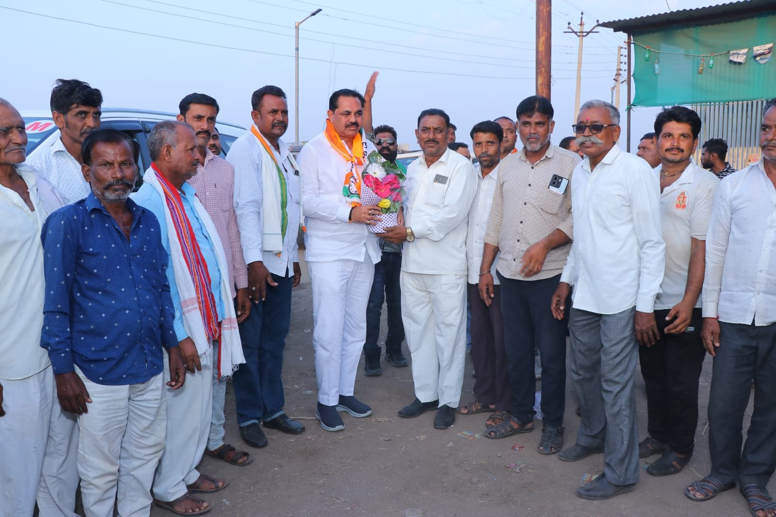 जानवे शिरूड गट यंदा भाजप महायुतीलाच खंबीर साथ देणार , विकासाभिमुख नेतृत्व अनिल पाटलांच्या विजयासाठी आम्ही झालो एकसंघ,भाजप पदाधिकाऱ्यांचा दावा