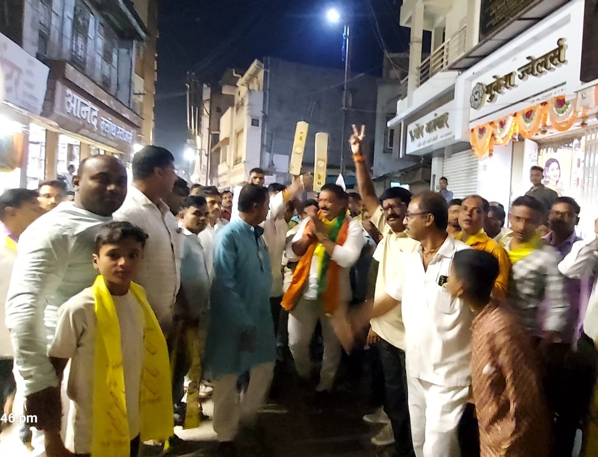 “शिरीष दादा चौधरींचा वाढता प्रभाव: विरोधकांच्या आरोपांचा परिणाम नाही!”