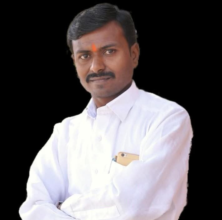 पोलादी मनगटे लीसन कुस्ती खेवाले नहीं जान शे दादा, मर्दानी छातीचा पोलादी मनगटाचा मर्द साडेचार वर्ष कुठे होता गायब,माजी पंचायत समिती सदस्य निवृत्ती बागुल यांनी उपस्थित केला प्रश्न