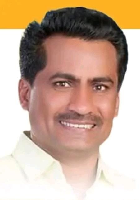 स्वतःचा आर्थिक विकास साधणारा, कार्यकर्त्यांना देशोधडीला लावणारा हा कसला भूमिपुत्र ❓ मा.सभापती प्रफूल्ल पवार यांचा घणाघात..