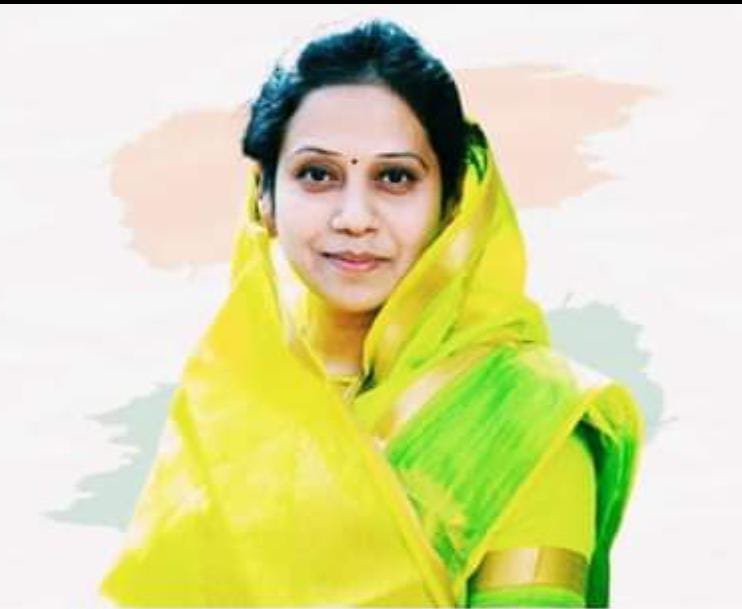 सत्तेत आल्यास महालक्ष्मी योजनेंतर्गत महिलांना देणार प्रतिमाह ३००० रुपये,  महिलांसाठी विविध योजना राबवणार असल्याने महाविकास आघाडीला महिलांची पसंती,  मतदारसंघातील माय माऊली देणार डॉ. शिंदेंना मतदानरुपी आशीर्वाद: रिता बाविस्कर