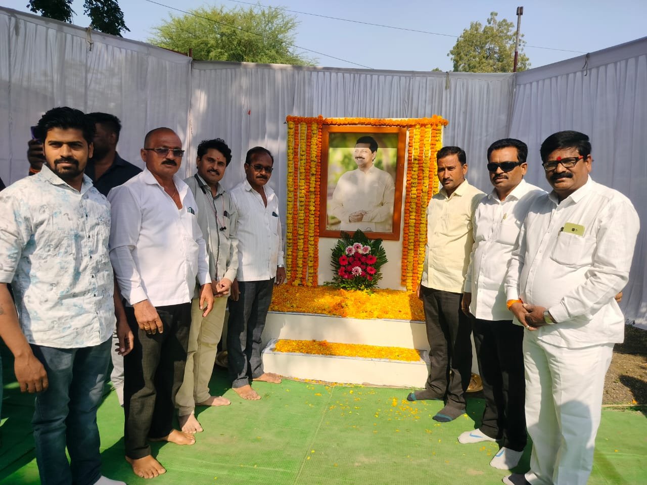 राजकीय क्षेत्रातील अभ्यासू व्यक्तीमत्व, स्वर्गवासी उदय बापू वाघ यांना भावपूर्ण आदरांजली.