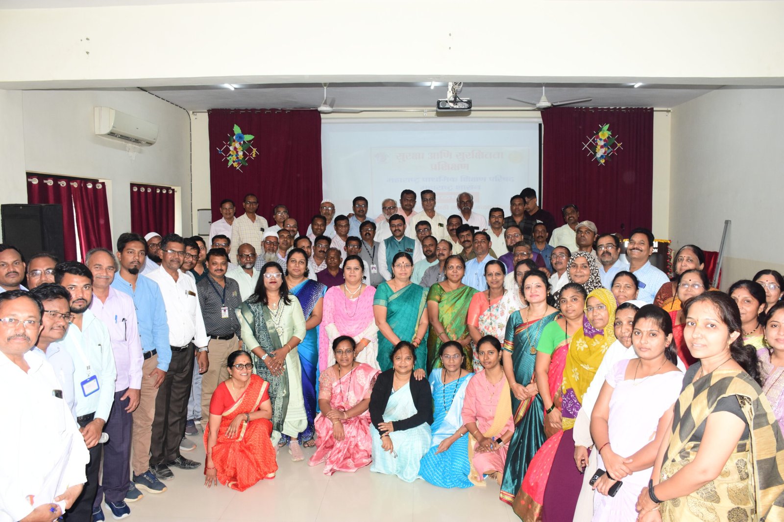 केंद्र प्रमुख व मुख्याध्यापक यांचे जळगाव तालुका स्तरीय शालेय सुरक्षा आणि सुरक्षितता प्रशिक्षण संपन्न