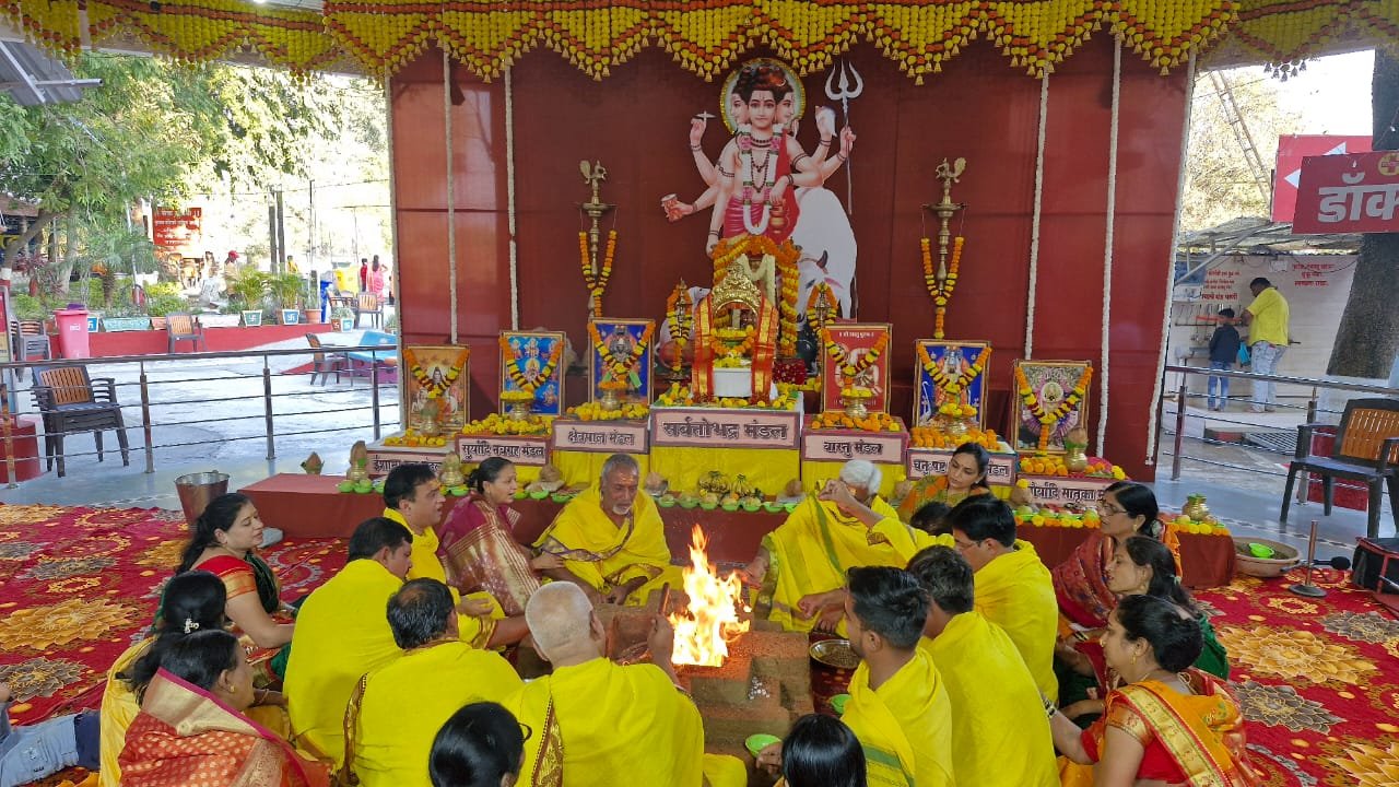 श्री मंगळग्रह मंदिरात भक्तिमय वातावरणात श्री गुरुदत्त महायाग  ११ यजमानांकडून सपत्नीक पूजा; दिगंबरा, दिगंबराचा जयघोष