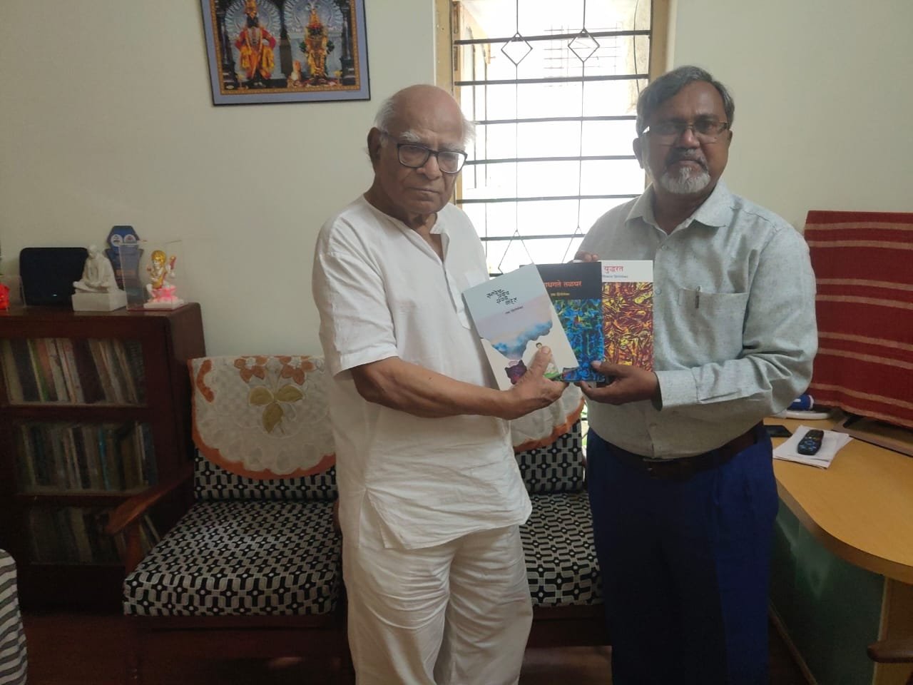 साहित्य अकादमी पुरस्कारांची घोषणा!  ज्येष्ठ समीक्षक आणि साहित्य भाष्यकार डॉ. सुधीर रसाळ यांना समीक्षेचा साहित्य अकादमी पुरस्कार घोषित….