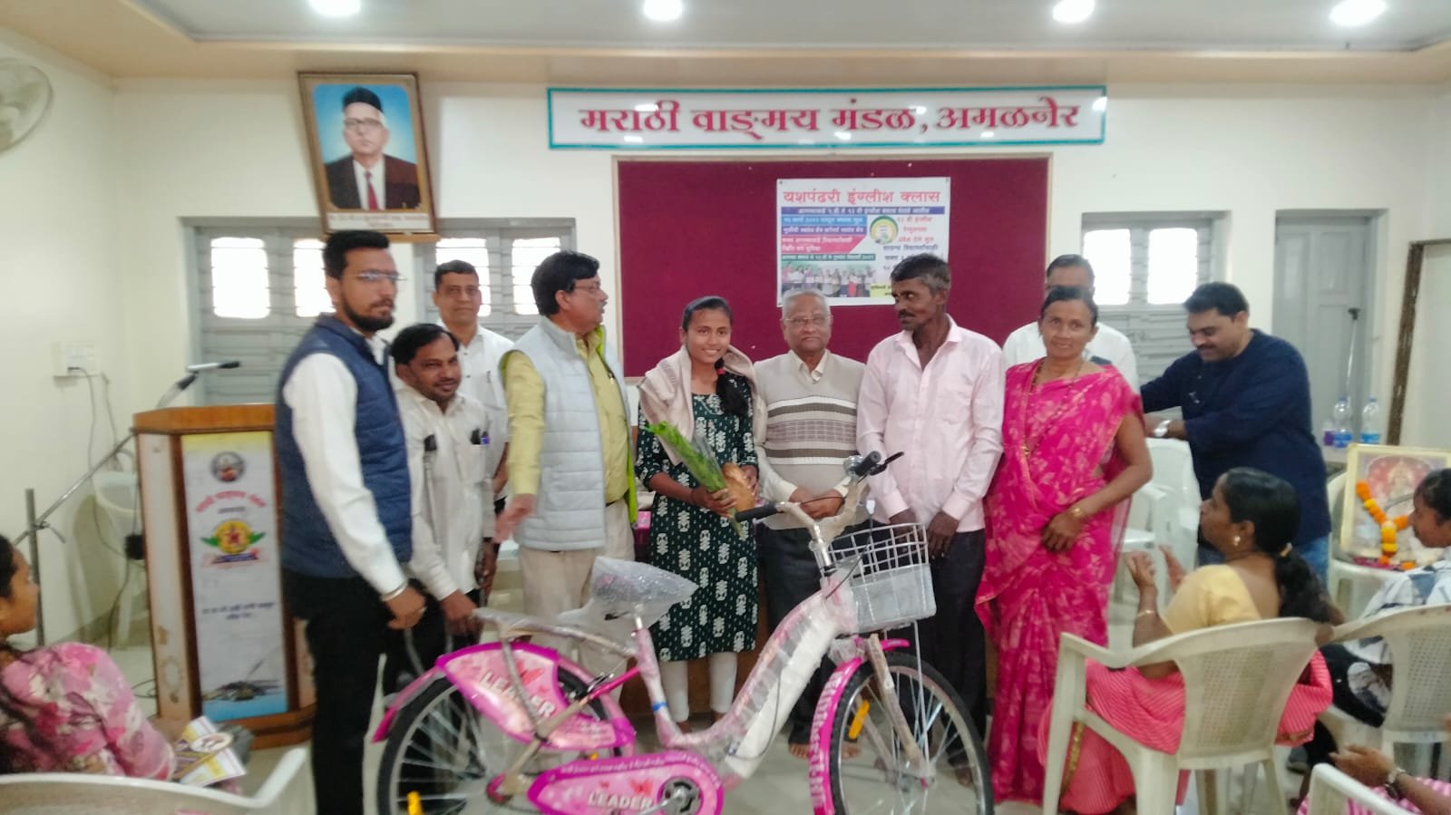 यशपंढरी इंग्लिश क्लासच्या विद्यार्थी गुणगौरव सोहळा संपन्न संपन्न