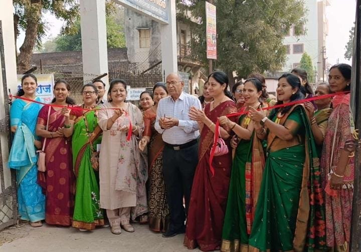 क्रांती ज्योती महिला ग्रुप आयोजित ‘विविध स्पर्धा महोत्सव’ उत्साहात