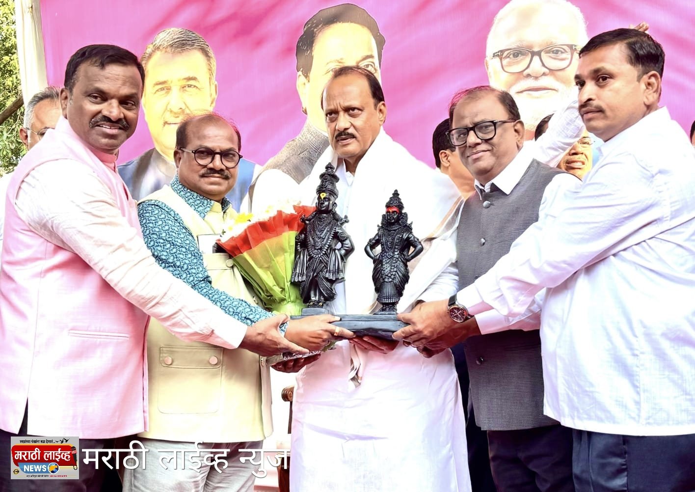 डिजिटल मिडिया संपादक पत्रकार* *संघटनेच्या वतीने अजितदादांचा सत्कार*  *संस्थापक अध्यक्ष राज माने यांच्या नेतृत्वाखालील शिष्टमंडळाची भेट*