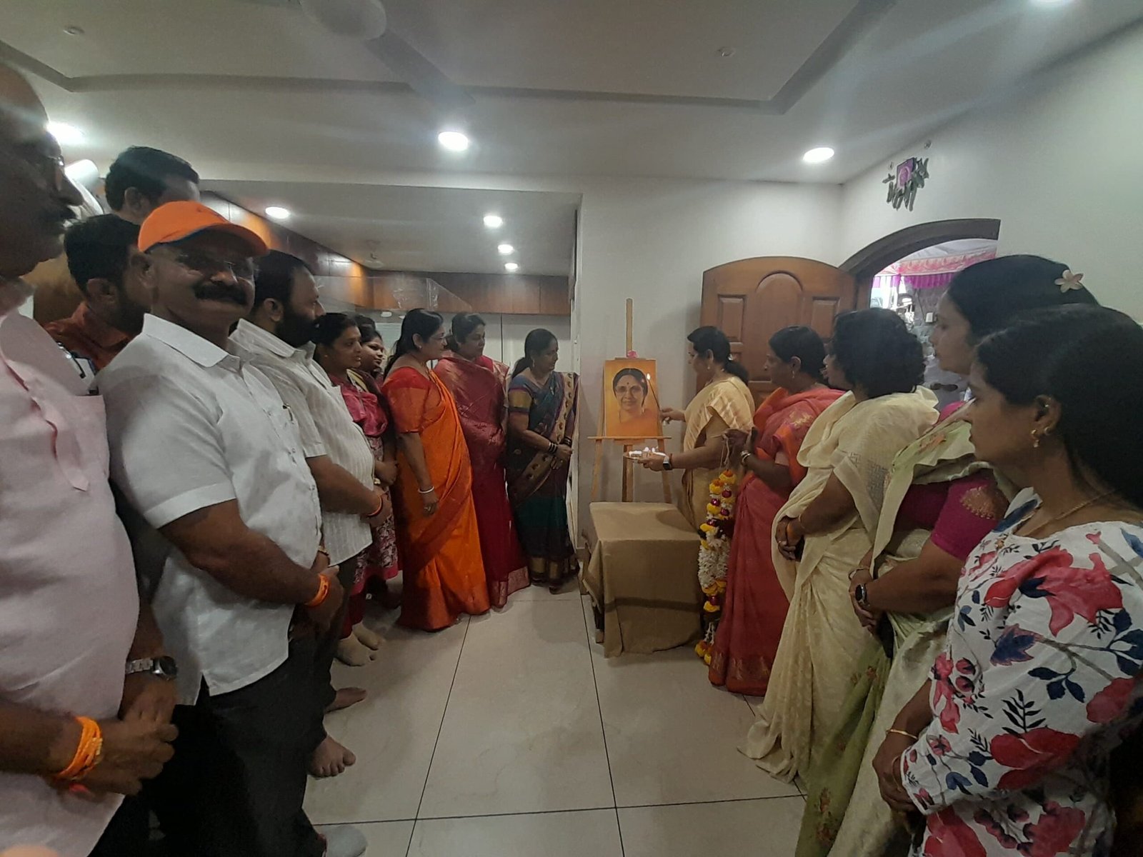 स्वर्गीय मॉंसाहेब मीनाताई ठाकरे यांच्या ९४व्या जयंतीनिमित्त उपसभापती डॉ. नीलम गोऱ्हे यांच्याकडून विनम्र अभिवादन*  *माँसाहेबांचे विचार पुढे नेण्यासाठी शिवसेना कटिबद्ध- उपसभापती डॉक्टर नीलम गोऱ्हे*