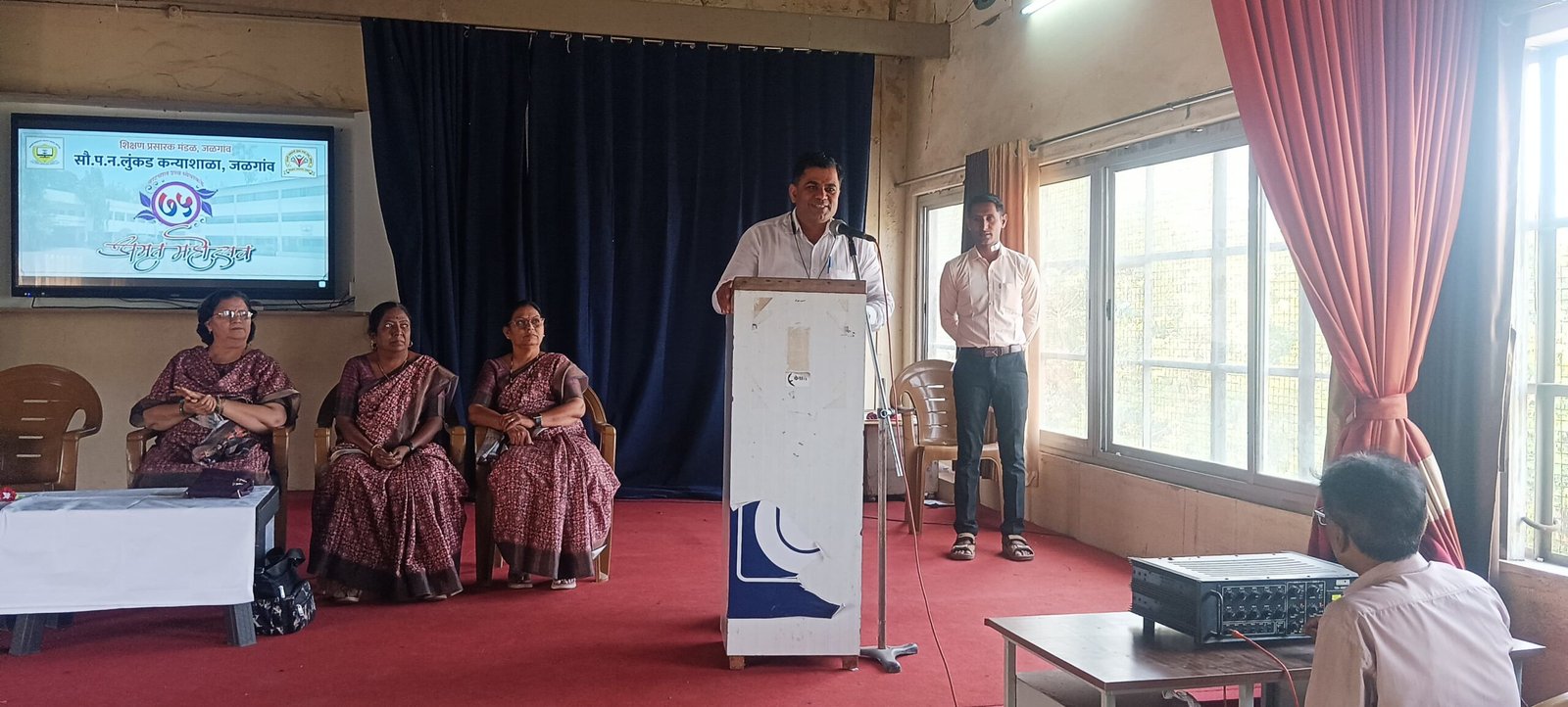 सौ.प.न.लुंकड कन्याशाळेत समुपदेशक कार्यशाळा यशस्वीरित्या संपन्न