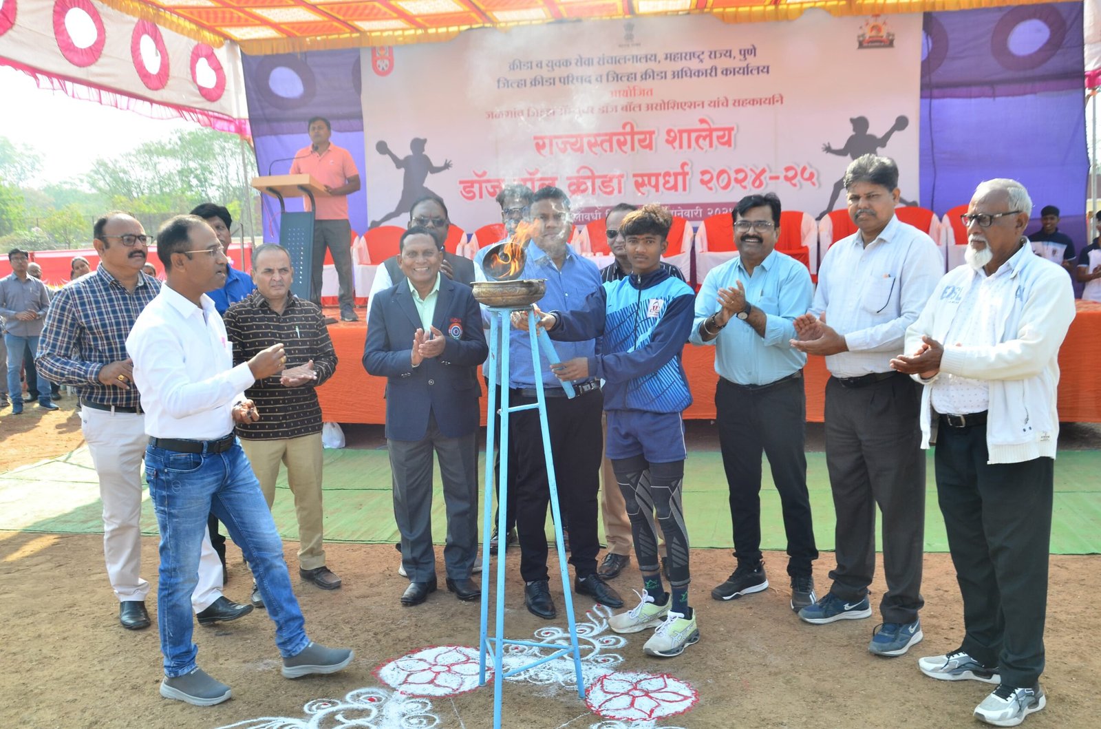 राज्यस्तरीय शालेय डॉजबॉल स्पर्धेस उत्साहात सुरवात :* *अपयश पचविण्याची ताकद खेळातच आहे : विजय शिंदे जिल्हा नियोजन अधिकारी.*