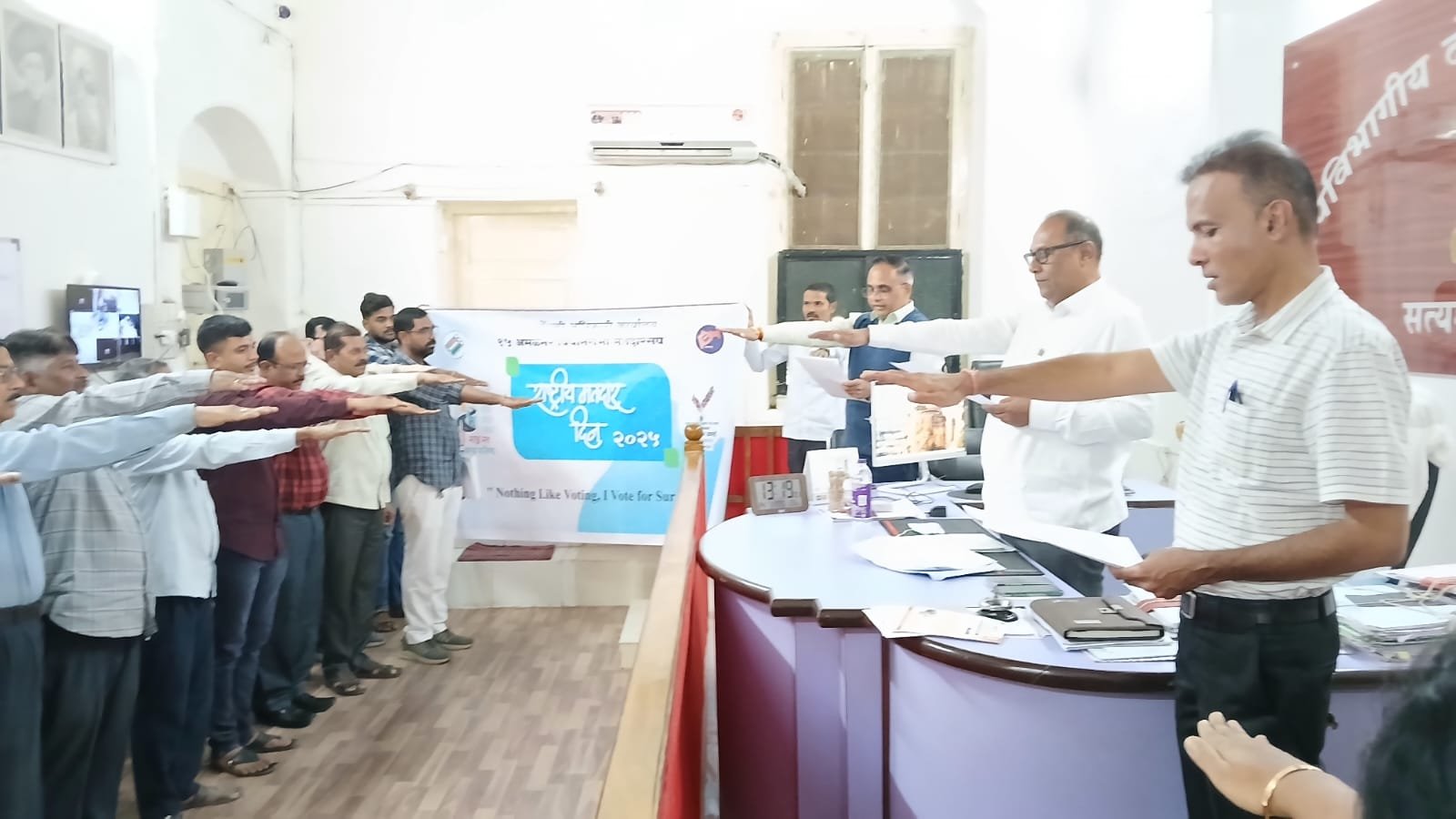 मतदार जागरूकतेचा उत्सव: राष्ट्रीय मतदार दिवस कार्यक्रम अमळनेरमध्ये संपन्न !