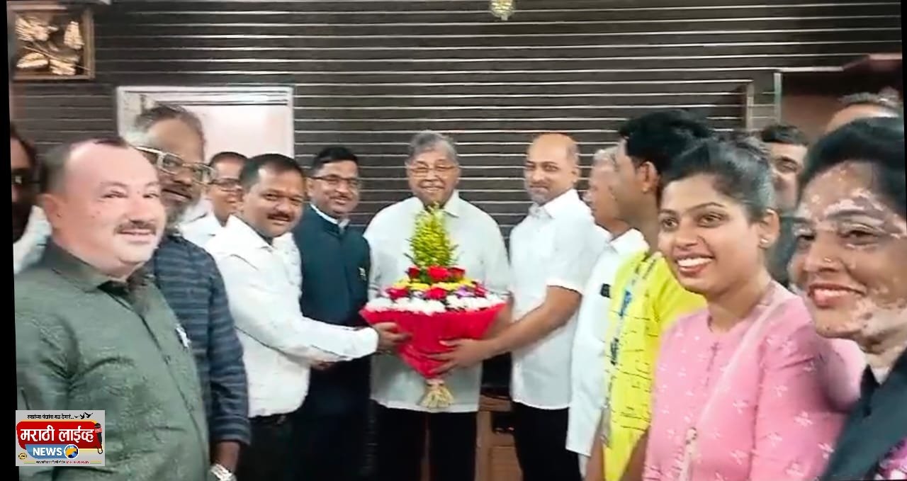 कोल्हापूर जिल्ह्यातील डिजिटल मीडिया पत्रकारांच्या समस्या सोडविण्यासाठी प्रयत्नशील  राज्याचे उच्च व तंत्रशिक्षण मंत्री चंद्रकांतदादा पाटील यांची ग्वाही : संघटनेच्या नूतन पदाधिकाऱ्यांनी घेतली सदिच्छा भेट