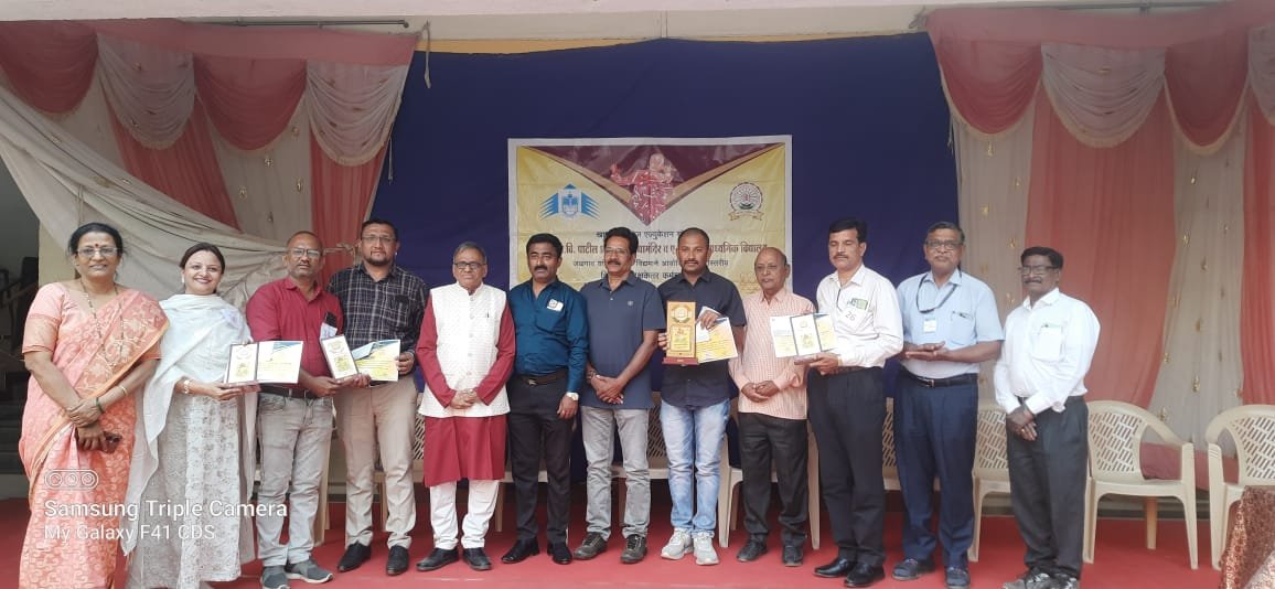 सुरांच्या मेळ्यातील अद्भुत प्रदर्शन: जिल्हास्तरीय गीतगायन स्पर्धा