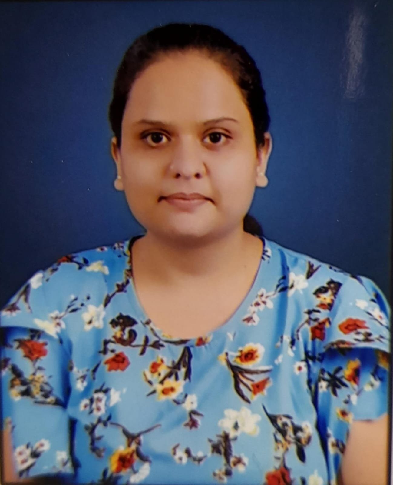 “शिक्षणातील छाप: मोहिनी खलाणे हिचे सुवर्णपदकाने गाजवलेले यश!”  मित्र परिवाराकडून अभिनंदनचा वर्षाव