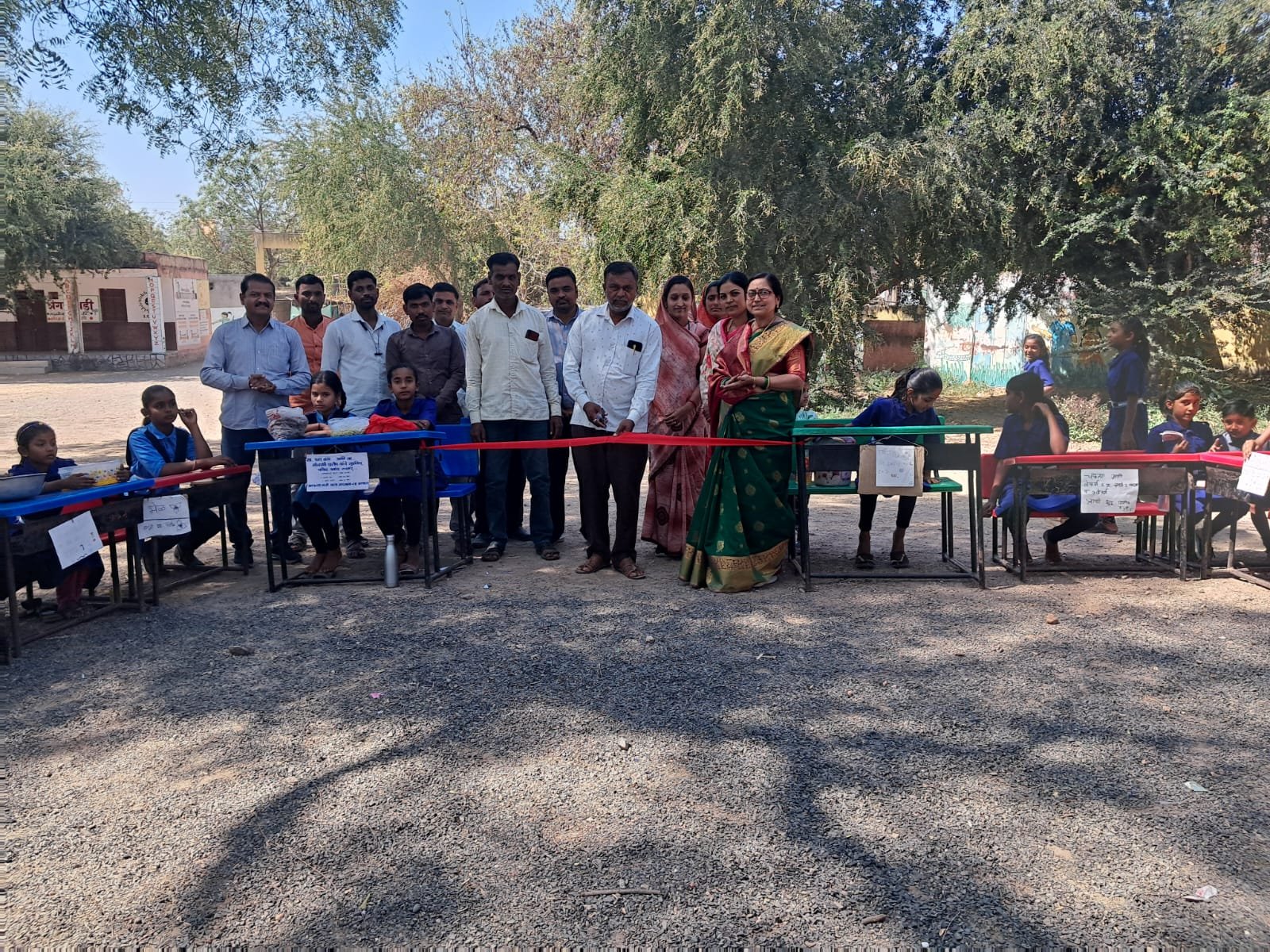 बाल आनंद मेळावा: विद्यार्थ्यांनी प्रदर्शित केले खाद्यपदार्थांचे कौशल्य   जि.प. केंद्रीय उच्च प्राथमिक शाळा गडखांब, तालुका अमळनेर शाळेचा उपक्रम