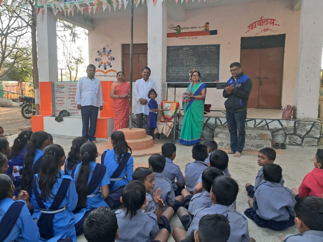 शिवजयंती 2025: गडखांब शाळेत शिवाजी महाराज यांचा अभिवादन उत्सव!