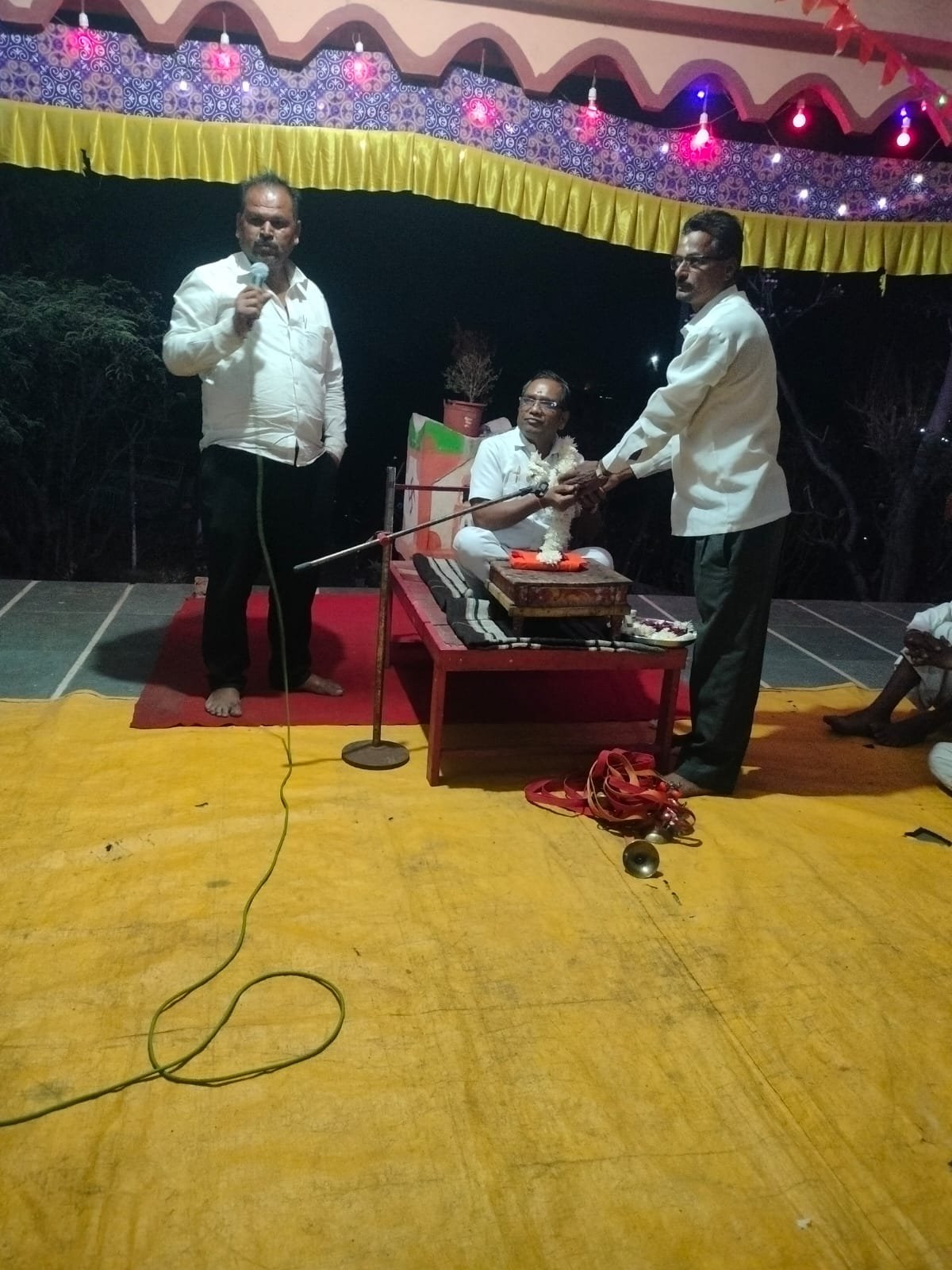 साधुसंतांच्या तत्त्वज्ञानातून धर्माचरण व मोक्षप्राप्तीचा बोध होतो-ज्येष्ठ समाजसेवक प्रवचनकार डॉ. रवींद्र भोळे