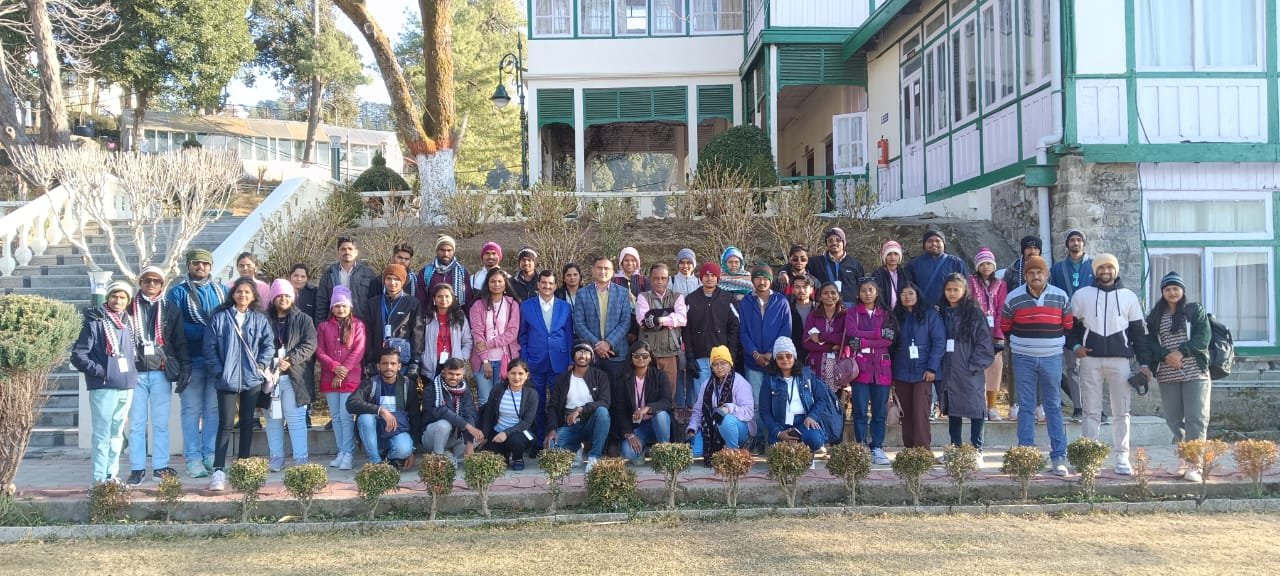 समाज कार्य महाविद्यालय अमळनेर च्या विद्यार्थ्यांचा हिमाचल प्रदेश व पंजाब राज्य अभ्यास दौरा