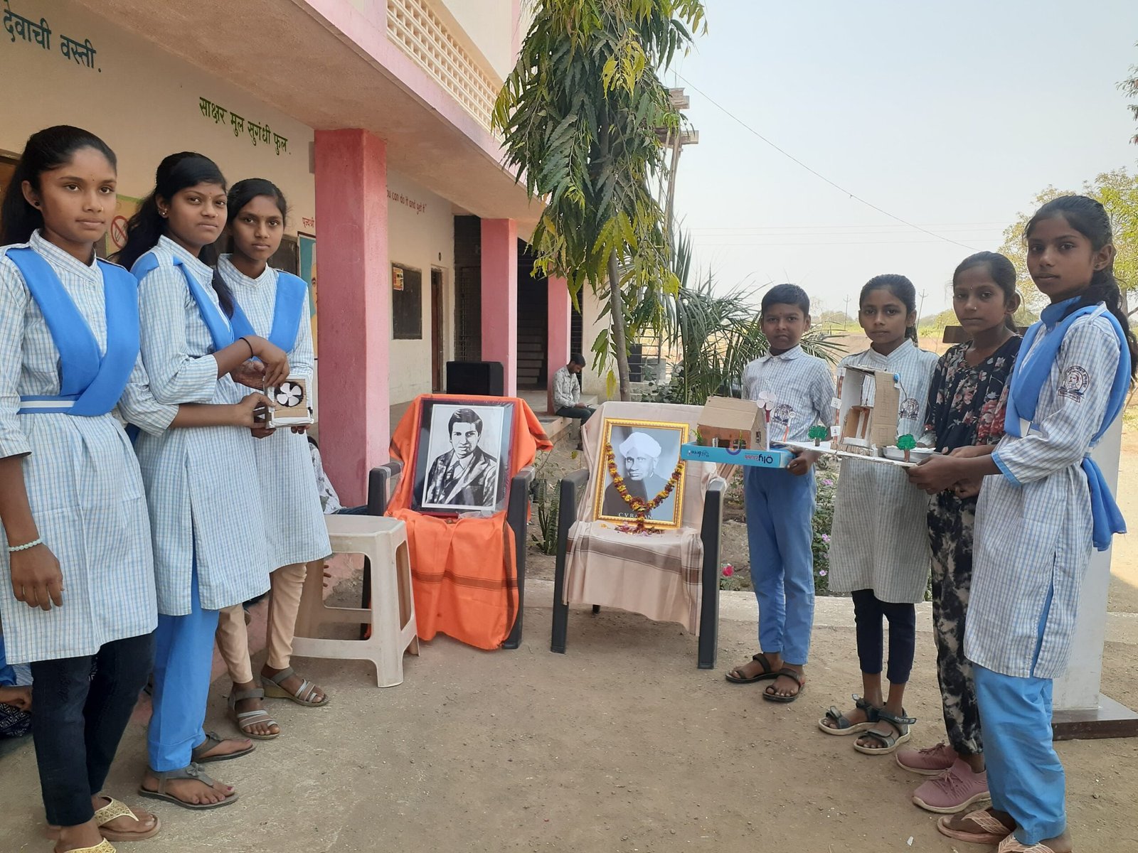 शिरसाळे येथे राष्ट्रीय विज्ञान दिनाच्या कार्यक्रमात उत्साह आणि ज्ञानाची जोमदार भरारी!