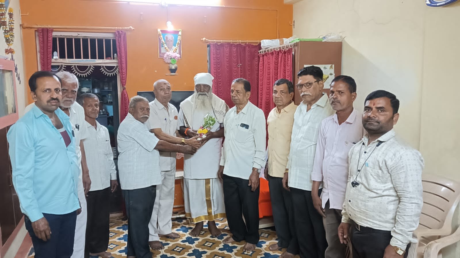 स्वच्छता दूत कन्हेरे यांचा धरणगावात सत्कार…