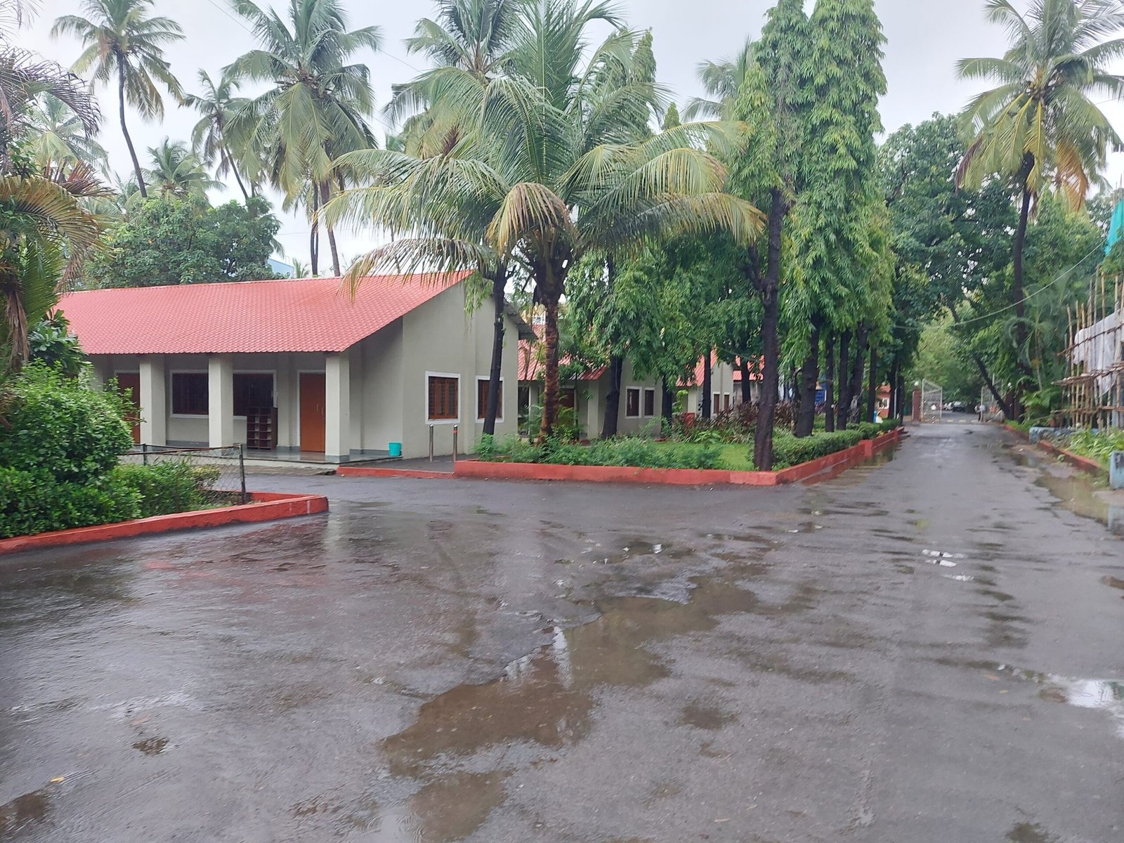 खासदार सुप्रिया सुळे यांचे शिक्षण मंत्र्यांना पत्र. नव्या शैक्षणिक धोरणात मराठी भाषेला दुय्यम स्थान. महाराष्ट्र राज्य बोर्डाचे स्थान शिक्षणातून हद्दपार होणार!  (मुंबई मंत्रालय विशेष प्रतिनिधी उदय नरे )