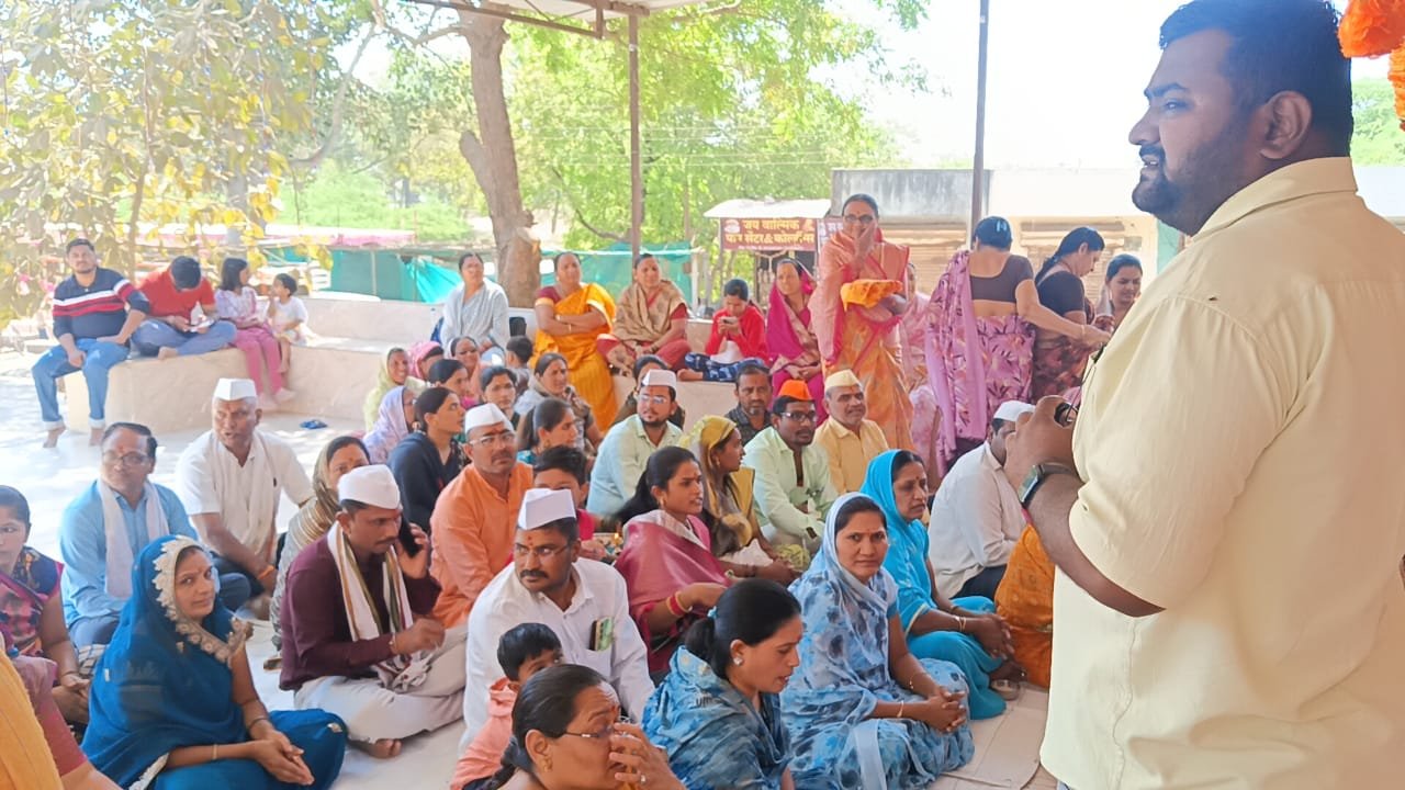 महाकुंभची भव्यता: अनुलोम संस्थेच्या माध्यमातून अमळनेरमध्ये तीर्थ दर्शन सोहळा