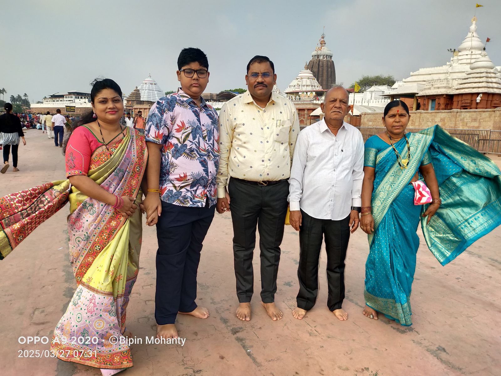 महाराष्ट्र माळी समाजाचे प्रदेशाध्यक्ष अनिल महाजन यांची आईवडील सह चारधाम यात्रा पूर्ण – श्री जगन्नाथ पुरी भेटीने जीवनाचे सार्थक!