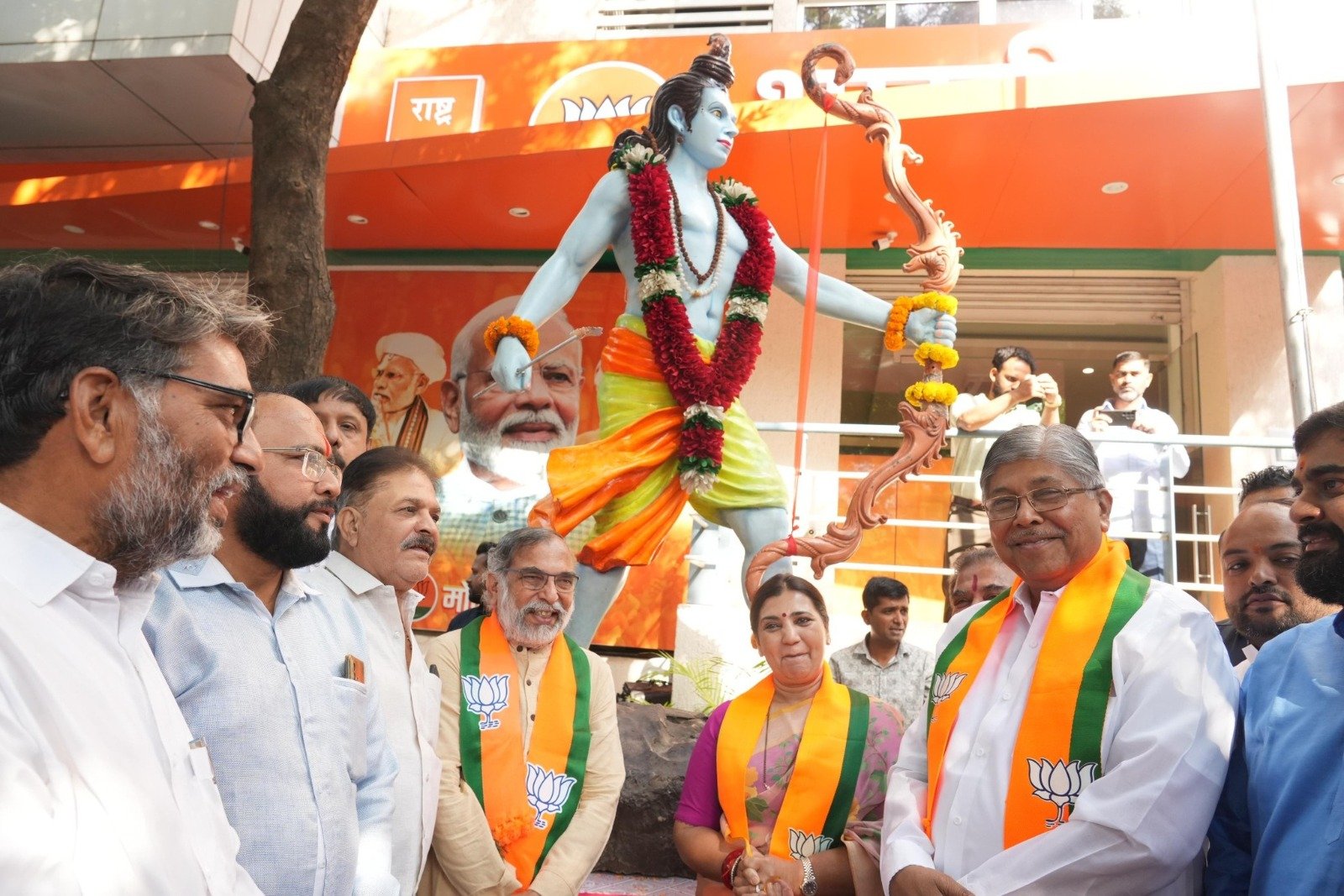 भारतीय जनता पक्षाचा ज्यांनी पाया रचला, त्यांच्या योगदानाची जाणीव कार्यकर्त्यांनी ठेवावी – चंद्रकांत पाटील*